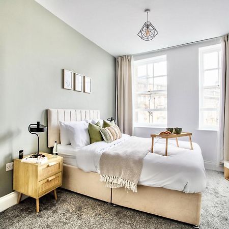 The Yorkshire Crown - Luxury Apartment - Free Parking Nearby Harrogate Eksteriør billede
