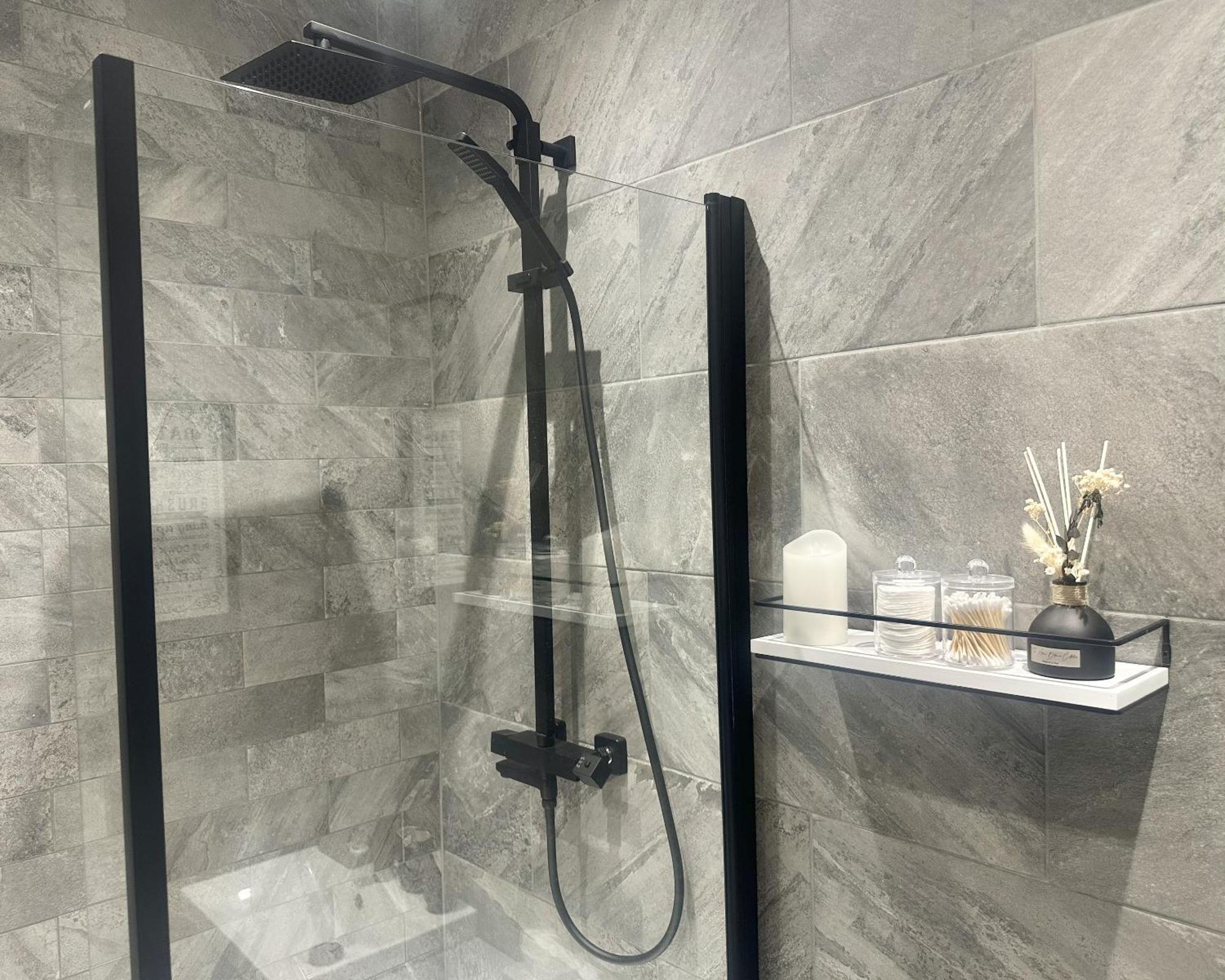 The Yorkshire Crown - Luxury Apartment - Free Parking Nearby Harrogate Eksteriør billede